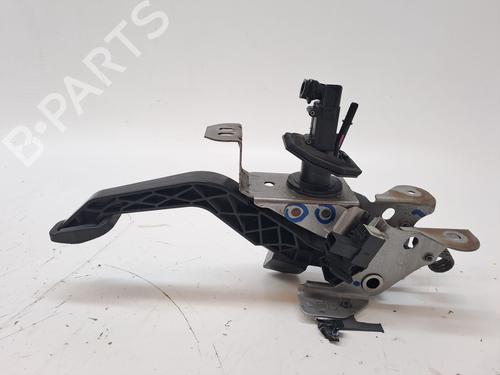 Used Clutch pedal MAZDA 2 Hatchback (DL, DJ) 1.5 SKYACTIV-G (90 hp) 23279943