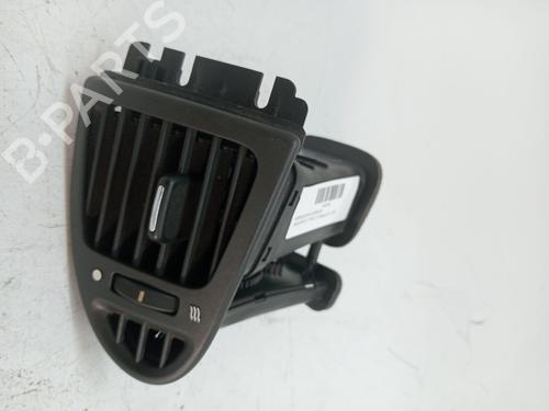 Grille d'aération JAGUAR X-TYPE I (X400) 2.0 D (130 hp) 23373133