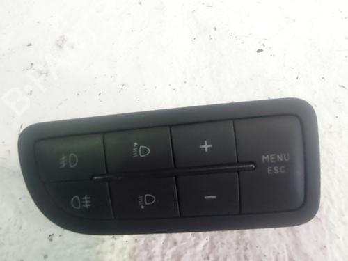 Hovedlysbryter FIAT GRANDE PUNTO (199_) 1.3 D Multijet (199.AXD11, 199.AXD1A, 199.AXD1B,... (90 hp) 30921364