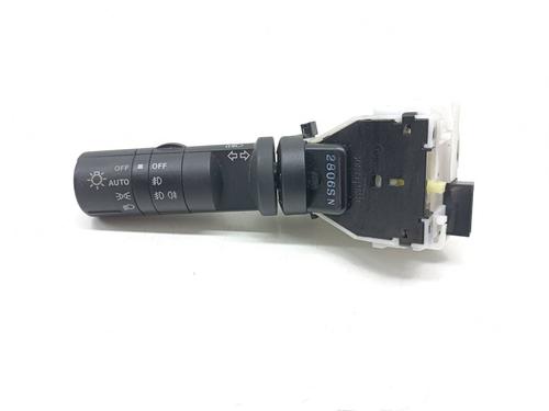 Used Headlight switch NISSAN QASHQAI I (J10, NJ10) 1.6 (117 hp) 25455381