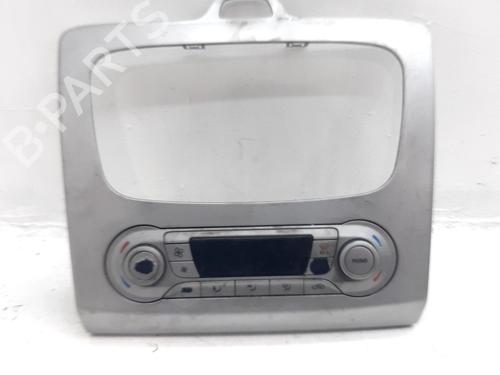 Used Climate control Climate control FORD FOCUS II (DA_, HCP, DP) 1.6 TDCi (90 hp) 34331652 34331652