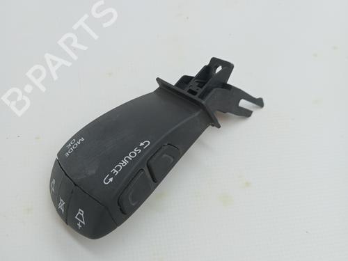 Used Switch RENAULT MEGANE IV Grandtour (K9A/M/N_) 1.5 Blue dCi 115 (K9A6) (116 hp) 25457059
