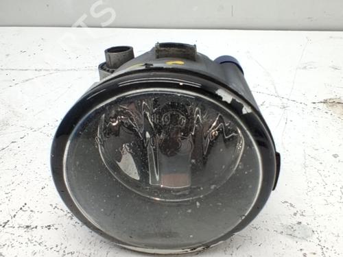 Used Right front fog light Right front fog light NISSAN QASHQAI II (J11, J11_) 1.6 dCi (130 hp) 39558109 39558109