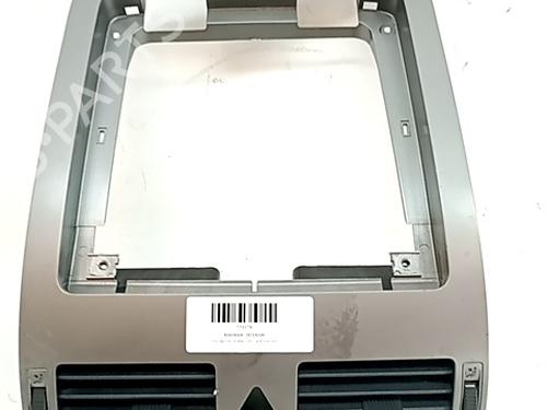 Grille d'aération VW TOURAN (1T1, 1T2) 2.0 TDI 16V (140 hp) 30920691