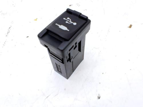 Used Other Other TOYOTA RAV 4 IV (_A4_) 2.2 D 4WD (ALA49) (150 hp) 34119670 34119670