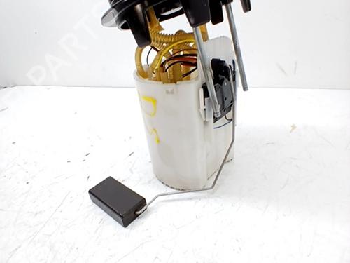 Used Fuel pump PEUGEOT 2008 I (CU_) 1.6 BlueHDi 120 (120 hp) 31011669