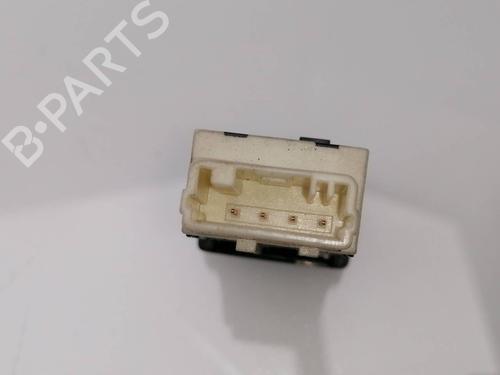 Used Headlight switch TOYOTA RAV 4 III (_A3_) 2.2 D 4WD (ALA30_, ALA30R) (150 hp) 23449937