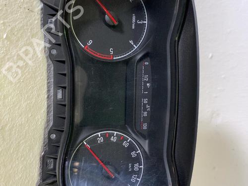compteur-de-vitesse-opel-corsa-e-x15-2014-37591732 main image