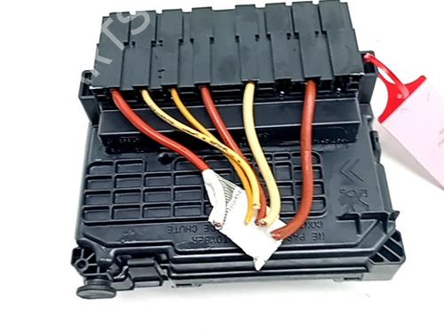 Fuse box CITROËN C3 Picasso (SH_) 1.6 HDI 90 | BP30898266E1