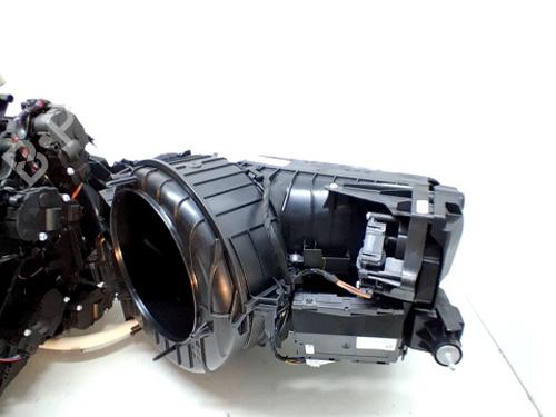 Heater matrix box BMW Z4 Roadster (G29) sDrive 20 i | BP29991168M61 - Image 2