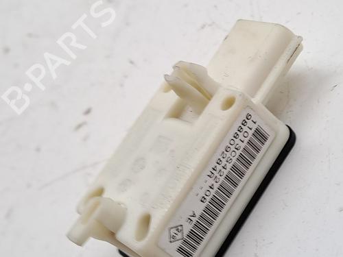 Elektronisk sensor RENAULT MEGANE II Saloon (LM0/1_) 1.5 dCi (LM0F, LM0T, LM2B) | BP28037735M84 