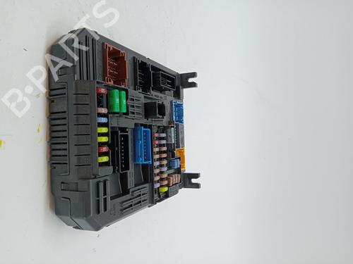 Fuse box OPEL CORSA F (P2JO) 1.2 (68) | BP23374193E1 