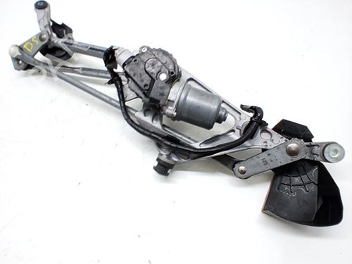 Used Front wiper motor LEXUS CT (ZWA10_) 200h (ZWA10_, ZWA10R) (136 hp) 30337255