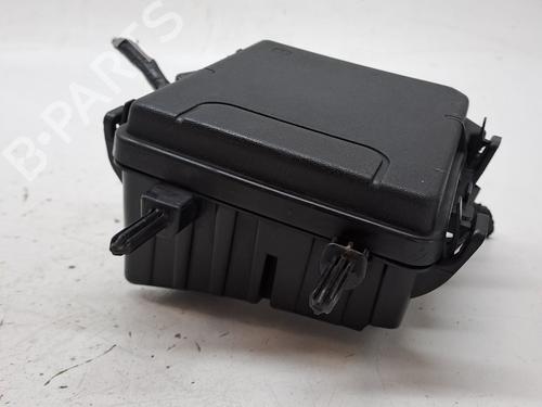 Fuse box RENAULT MEGANE III Hatchback (BZ0/1_, B3_) 1.5 dCi (BZ09, BZ0D, BZ1W, BZ29, BZ14) | BP27461905E1 