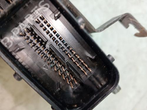 Engine control unit (ECU) VW GOLF V (1K1) 1.9 TDI | BP23367768M57 