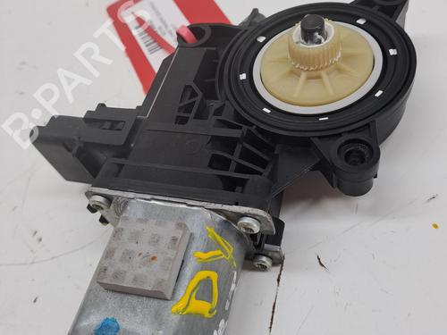 Used Left rear window motor HYUNDAI i30 (PDE, PD, PDEN) 1.5 (110 hp) 23365699