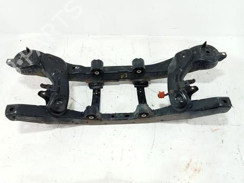 Used Rear axle FORD KUGA II (DM2) 2.0 TDCi 4x4 (163 hp) 30925619