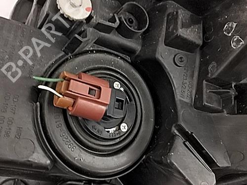 Left headlight TOYOTA YARIS (_P13_) 1.5 (NSP131_) | BP30925838C28