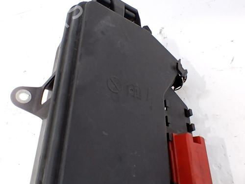 Used Fuse box Fuse box 38407911 38407911