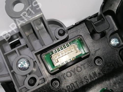 Steering wheel controls TOYOTA HILUX VIII Pickup (_N1_) 2.4 D 4WD (GUN125_, GUN125R) | BP26210132E15 