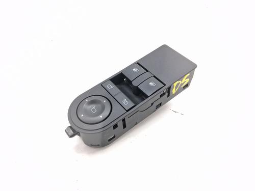 Venstre fortil elrude kontakt OPEL ASTRA H (A04) 1.6 (L48) (105 hp) 28083761