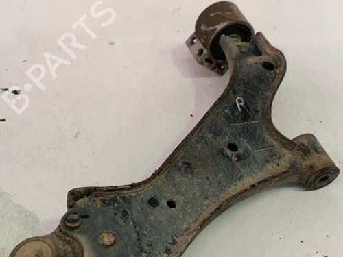 Braccio sospensione anteriore destro Braccio sospensione anteriore destro CHEVROLET CAPTIVA (C100, C140) 2.0 D 4WD (150 hp) 36523893 36523893