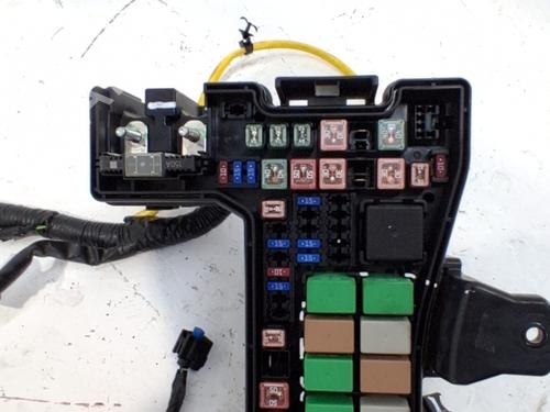 fuse-box-hyundai-i10-iii-ac3-ai3-2019-38557597 main image