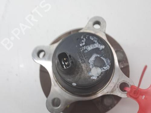 Used Right front steering knuckle LEXUS IS III (_E3_) 300h (AVE30_, AVE30R) (223 hp) 23943848