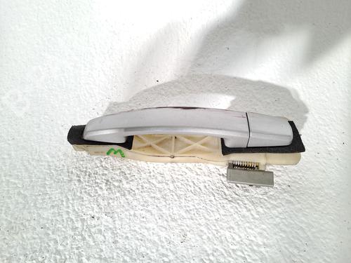 Used Front right exterior door handle CHEVROLET CAPTIVA (C100, C140) 2.0 D 4WD (150 hp) 23975263