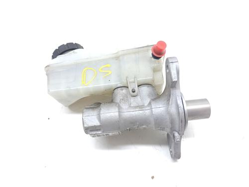 Brake master cylinder RENAULT CAPTUR I (J5_, H5_) 0.9 TCe 90 | BP28958979M77 
