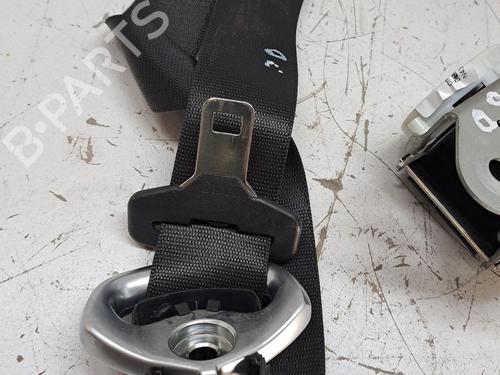 Front right seatbelt BMW 1 Convertible (E88) 120 i | BP23944996I25