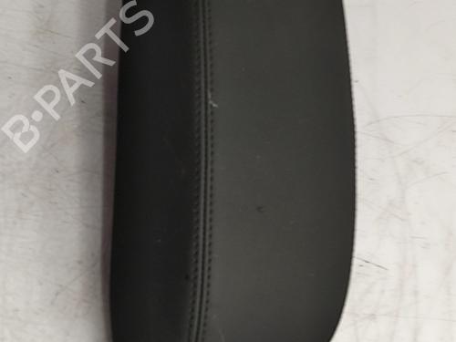 Used Armrest / Center console Armrest / Center console JEEP AVENGER (J2) 1.2 GSE T3 (101 hp) 33769166 33769166