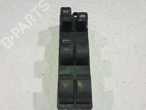 Used Left front window switch NISSAN X-TRAIL I (T30) 2.2 Di 4x4 (114 hp) 25809483