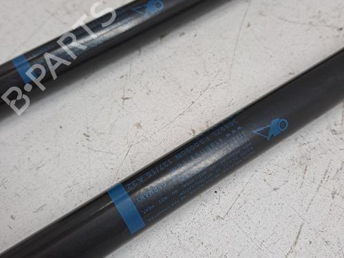 Tailgate lift support PEUGEOT 5008 (0U_, 0E_) 2.0 HDi 150 / BlueHDi 150 | BP24108199C138