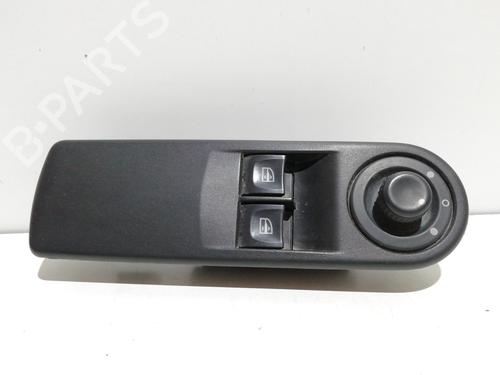 Mando elevalunas delantero izquierdo RENAULT CLIO IV (BH_) 1.5 dCi 90 (90 hp) 25465249