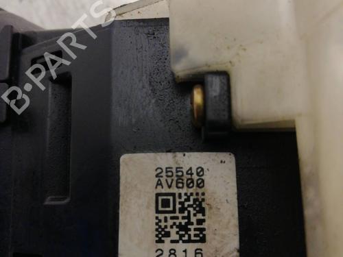 Used Headlight switch NISSAN PRIMERA Hatchback (P12) 1.9 dCi (120 hp) 25460073