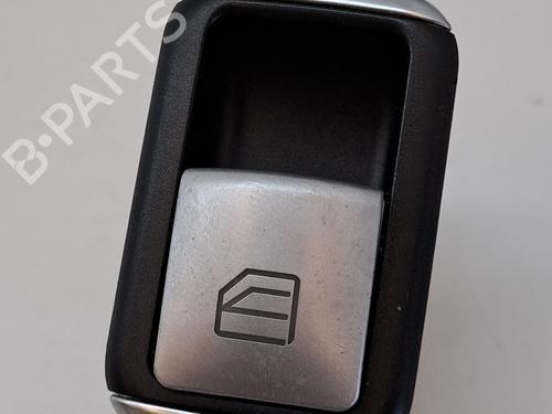 Used Right rear window switch MERCEDES-BENZ CLA Coupe (C117) CLA 200 CDI / d (117.308) (136 hp) 23286640