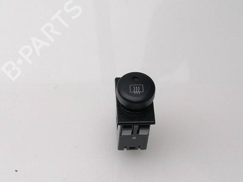 Used Switch SUZUKI JIMNY Closed Off-Road Vehicle (SN) 1.3 4WD (SN413) (85 hp) 23939164