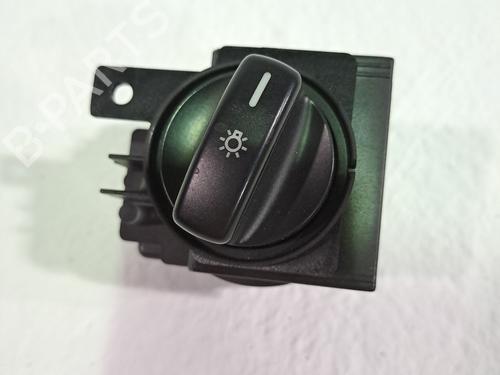 Used Headlight switch MERCEDES-BENZ A-CLASS (W169) A 180 CDI (169.007, 169.307) (109 hp) 23977479