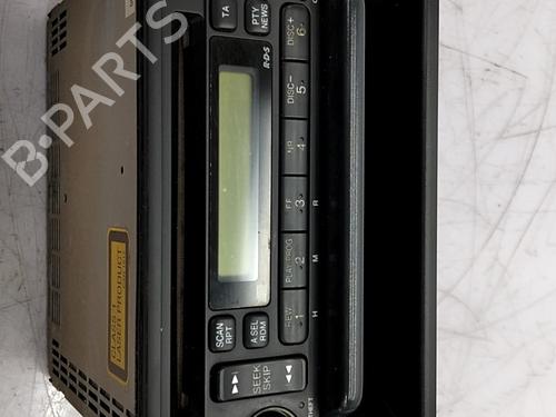 Auto-radio Auto-radio HONDA CR-V II (RD_) 2.0 (RD5) (150 hp) 33766330 33766330