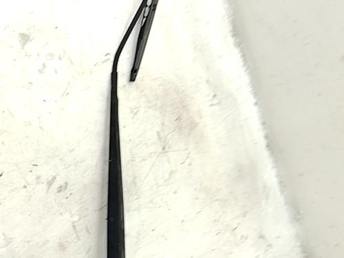 Used Front windshield wiper arm Front windshield wiper arm 37590249 37590249