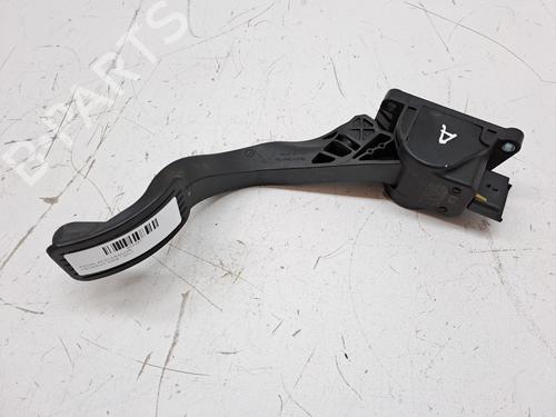 Used Pedal PEUGEOT 5008 (0U_, 0E_) 2.0 HDi 150 / BlueHDi 150 (150 hp) 23974138