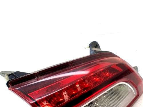 Feu de coffre gauche SUBARU LEGACY V Estate (BR) 2.0 D AWD (BRD) (150 hp) 32106780