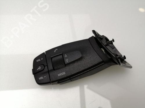 Used Switch SEAT IBIZA IV (6J5, 6P1) 1.6 TDI (90 hp) 23380840