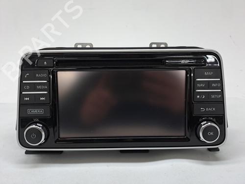 Used Display monitor NISSAN MICRA V (K14) 0.9 IG-T (90 hp) 23977201