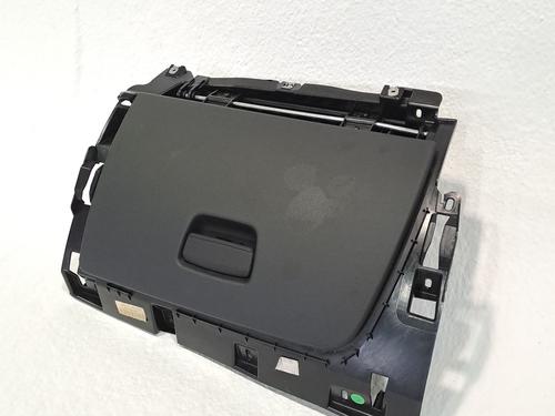 Used Glove box BMW X1 (E84) sDrive 20 d (177 hp) 26286153
