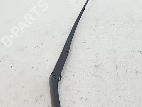 Used Front windshield wiper arm Front windshield wiper arm KIA EV6 (CV) 77 GT AWD (585 hp) 39741819 39741819