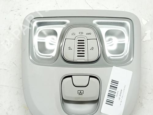Plafoniera interna FIAT 500L (351_, 352_) 1.4 (199LYB1B) (95 hp) 32104942