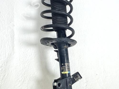 Used Right front shock absorber NISSAN QASHQAI I (J10, NJ10) 2.0 dCi (150 hp) 30610398