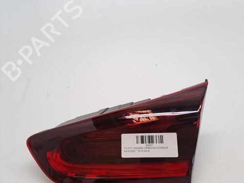Used Right tailgate light KIA XCEED (CD) 1.6 GDI Hybrid (141 hp) 28036861